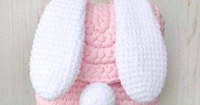 Crochet bunny packback